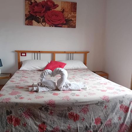 Florinda B&B Виареджо Экстерьер фото